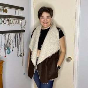 Aeropostale Fuzzy Vest